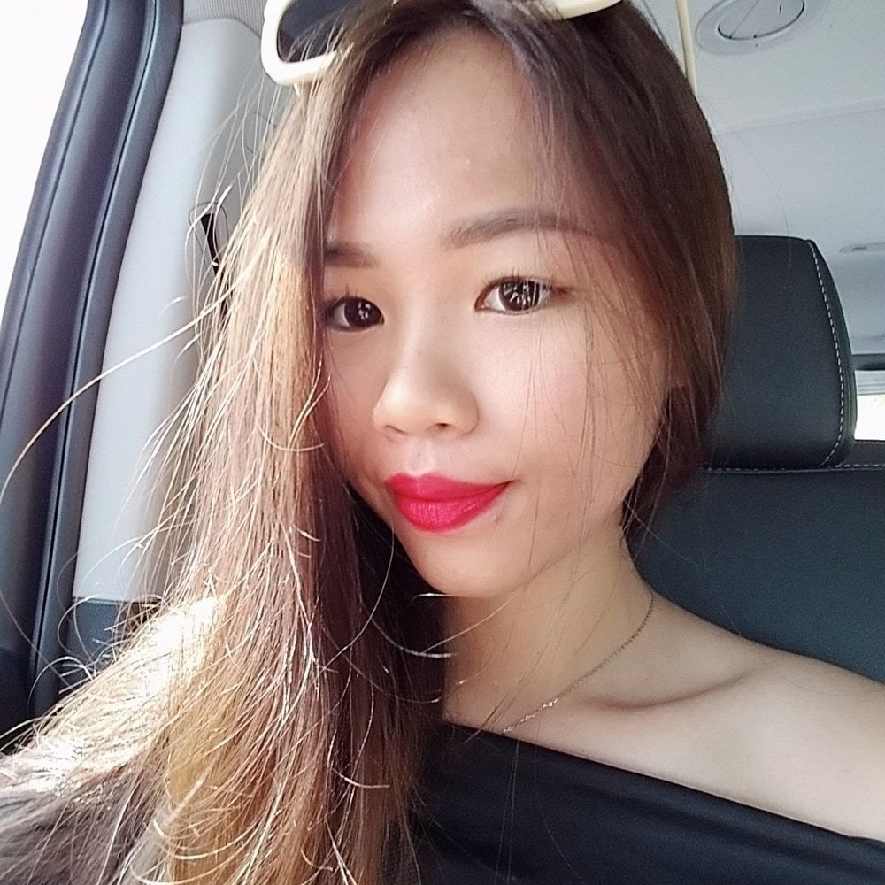 Meet your Posher, Thúy